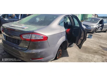 Ford Mondeo MK4 (facelift) (2010 - 2015) - miniatura 4
