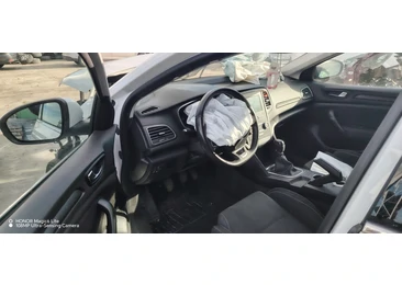 Renault Megane 4 (2016 - 2020) - miniatura 6