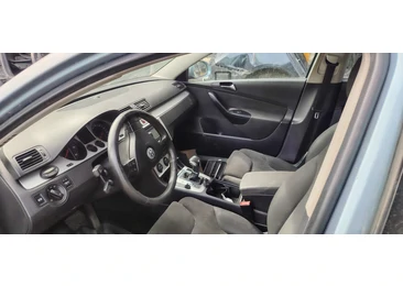 Volkswagen Passat B6 (2005 - 2010) - miniatura 5