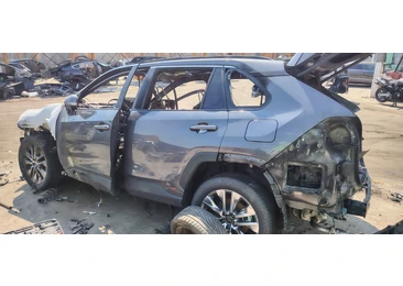 Toyota RAV4 5 (XA50) (facelift) (2019 - 2026) - miniatura 6