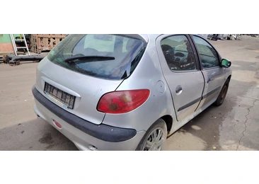 Peugeot 206 1 (facelift) (2002 - 2009) - miniatura 6