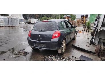 Renault Clio 3 (2005 - 2009) - miniatura 4