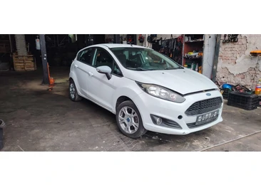 Ford Fiesta 6 (facelift) (2013 - 2020) - miniatura 3