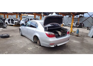 BMW Seria 5 E60/E61 (2003 - 2007) - miniatura 3