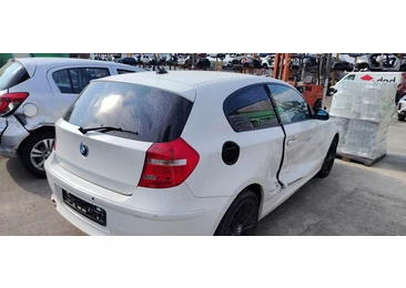 BMW Seria 1 E81/E82/E87/E88 (facelift) (2007 - 2012) - miniatura 4