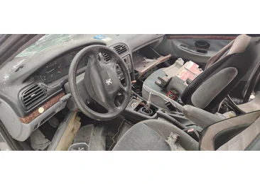 Peugeot 406 1 (facelift) (1999 - 2004) - miniatura 4