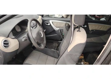 Dacia Sandero 1 (2008 - 2012) - miniatura 5
