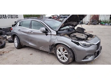 Infiniti Q30 1 (2016 - 2020)