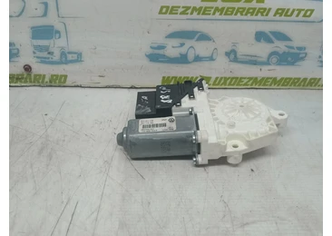 Motoras geam dreapta spate 1k0959704p Volkswagen Golf 5 (2003 - 2009) - miniatura 2
