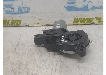 Motoras geam dreapta fata CM012790 Mazda CX-3 1 (2015-2018) 2.0 benzina PE PE