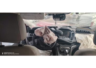 Ford Kuga 2 (2013 - 2020) - miniatura 4