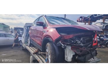 Ford Kuga 2 (2013 - 2020) - miniatura 1