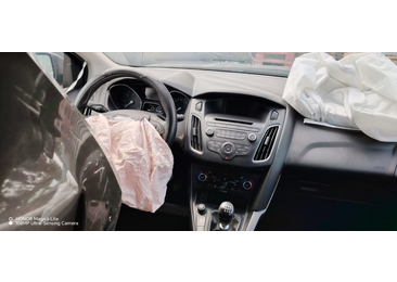 Ford Focus 3 (2011 - 2015) - miniatura 4