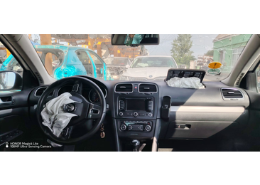 Volkswagen Golf 6 (2008 - 2015) - miniatura 6