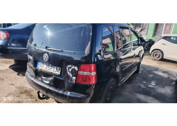 Volkswagen Touran 1 (2003 - 2006) - miniatura 4