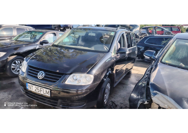 Volkswagen Touran 1 (2003 - 2006) - miniatura 1