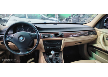 BMW Seria 3 E90 (2004 - 2010) - miniatura 5