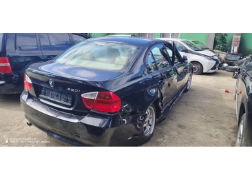 BMW Seria 3 E90 (2004 - 2010) - miniatura 3