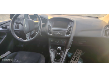 Ford Focus 3 (facelift) (2014 - 2020) - miniatura 3