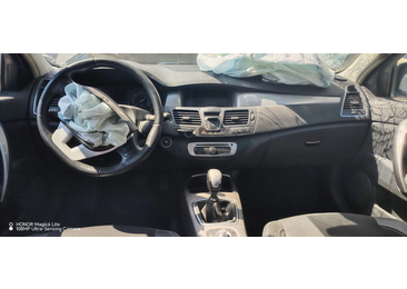 Renault Laguna 3 (facelift) (2011 - 2015) - miniatura 6