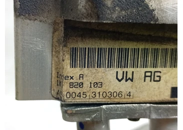 Radiator clima bord 1k0820679 Volkswagen Golf 5 (2003 - 2009) - miniatura 5