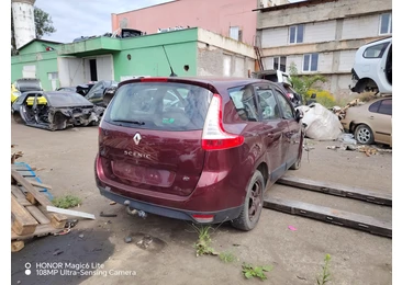 Renault Scenic 3 (2009 - 2012) - miniatura 3