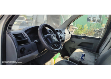 Volkswagen Transporter T5 (2003 - 2009) - miniatura 6