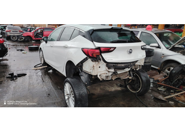 Opel Astra K (2015 - 2020) - miniatura 4