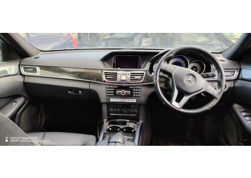 Mercedes Benz E-Class W212 (2009 - 2013) - miniatura 6