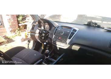 Kia Ceed 1 (facelift) (2010 - 2012) - miniatura 2