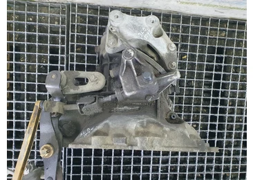 Cutie de viteze manuala 5 trepte 55565177 Opel Corsa D (2006 - 2011) - miniatura 8