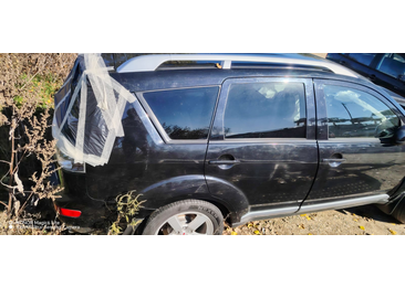 Mitsubishi Outlander 2 (2005 - 2009) - miniatura 3