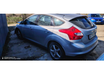 Ford Focus 3 (2011 - 2015) - miniatura 2