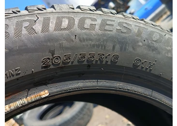 Anvelopa 205/55/R16 Bridgestone Iarna Opel Astra H (2004 - 2007) - miniatura 3