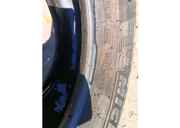 Anvelopa 215/55/R17 Michelin Iarna Mercedes Benz C-Class W204/S204 (2007 - 2012) - miniatura 3