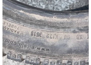 Anvelopa 225/45/R17 Pirelli Iarna Ford Focus 3 (facelift) (2014 - 2020) - miniatura 2