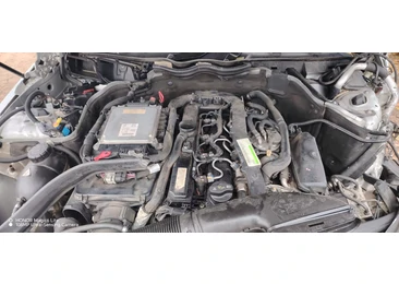 Mercedes Benz C-Class W204/S204 (2007 - 2012) - miniatura 5