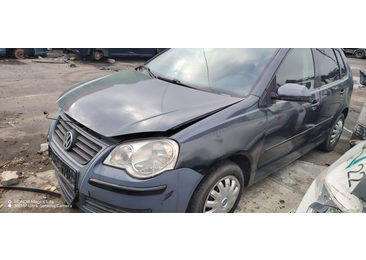 Volkswagen Polo 4 (9N) (facelift) (2005 - 2009) - miniatura 1