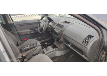 Volkswagen Polo 4 (9N) (facelift) (2005 - 2009) - miniatura 6