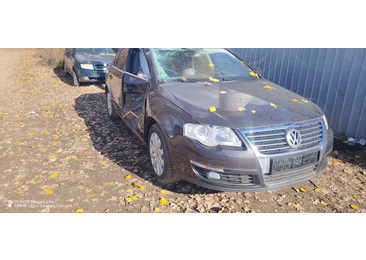 Volkswagen Passat B6 (2005 - 2010) - miniatura 1