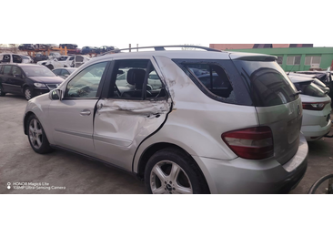 Mercedes Benz ML W164 (2005 - 2008) - miniatura 4