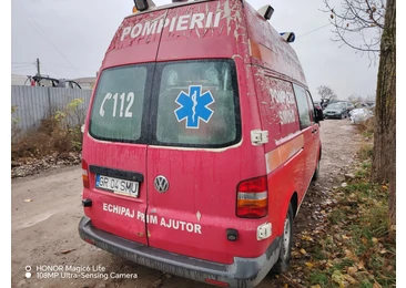 Volkswagen Transporter T5 (2003 - 2009) - miniatura 4