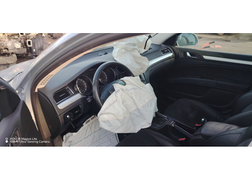 Skoda Superb 2 (facelift) (2013 - 2015) - miniatura 5