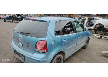 Volkswagen Polo 4 (9N) (facelift) (2005 - 2009) - miniatura 3