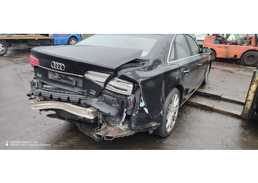 Audi A8 D4/4H (facelift) (2013 - 2018) - miniatura 4