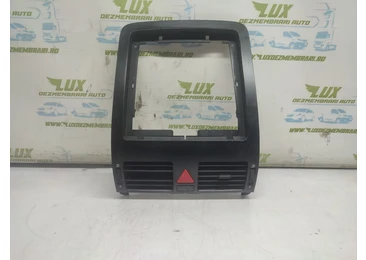 Grila ventilatie bord 1t1819728a Volkswagen Touran 1 (2003 - 2006) 1.9 tdi AVQ 1.9 tdi AVQ AVQ
