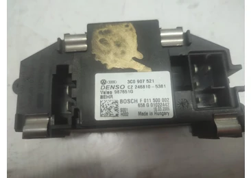 Rezistenta trepte 3c0907521 Volkswagen Golf 5 (2003 - 2009)