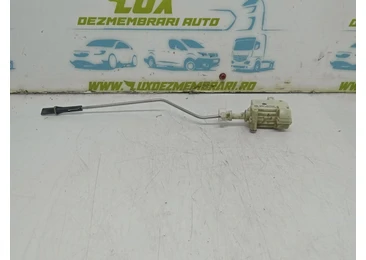 Motoras rezervor 3c0810773 Volkswagen Passat B6 (2005 - 2010) BMR
