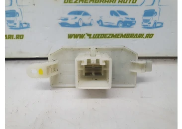Rezistenta trepte Ford Focus 3 (facelift) (2014 - 2020) - miniatura 2