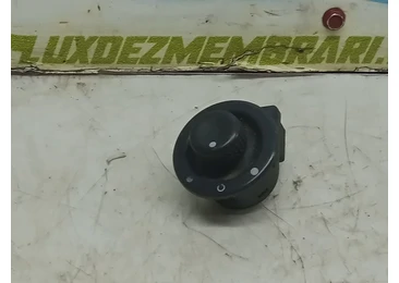 Buton reglaj oglinzi 8200002442b Dacia Logan 1 (2004 - 2008) K9K792
